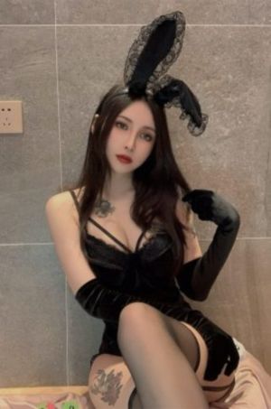女老师8