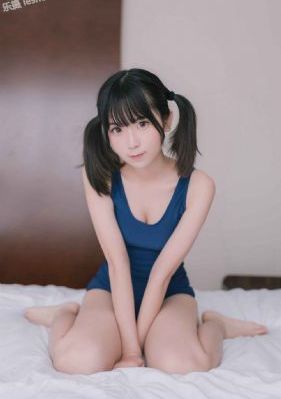 美丽小蜜桃4中英文字