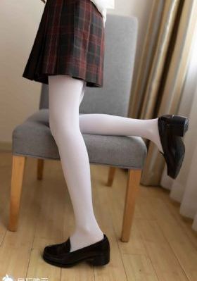 成宫彩叶
