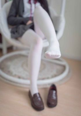 国产老师学生无套视频
